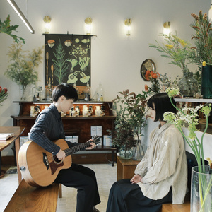 警花被歹徒糟蹋到高潮
